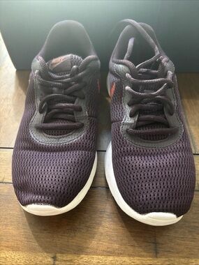 Nike Tanjun Womens 6 Black Bronze White Running Shoes Sneaker 812655-601